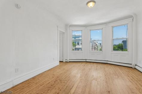 55 Hawkins Street Newark NJ 07105