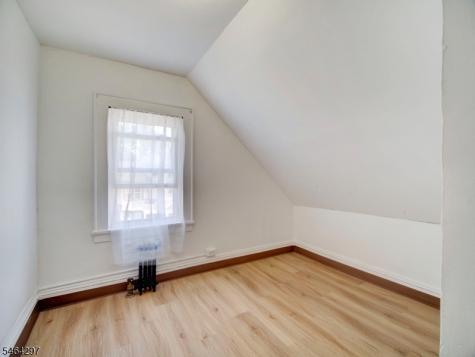 144 Steuben Street East Orange NJ 07018