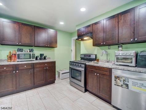 144 Steuben Street East Orange NJ 07018