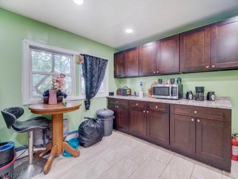 144 Steuben Street East Orange NJ 07018