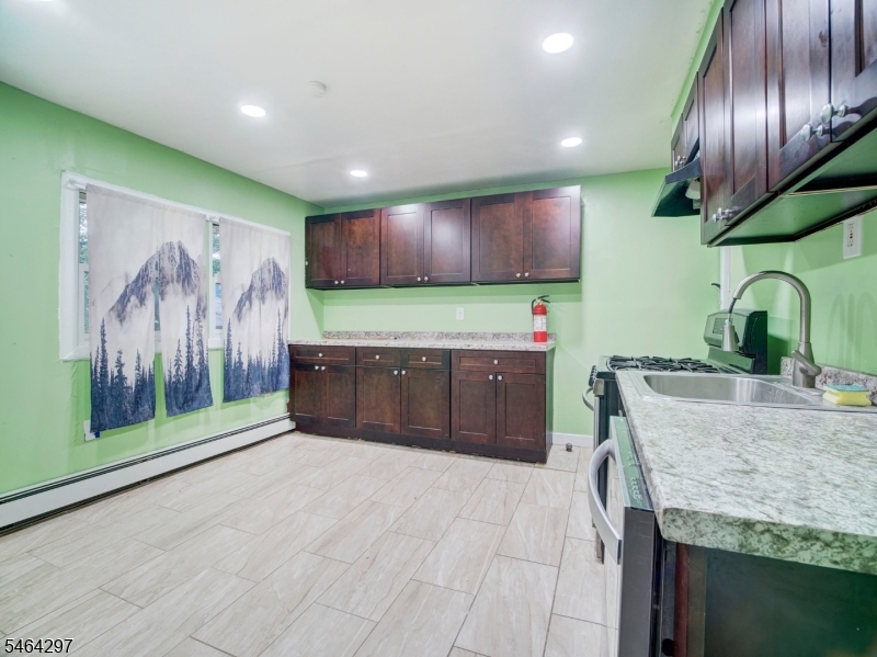 144 Steuben Street East Orange NJ 07018