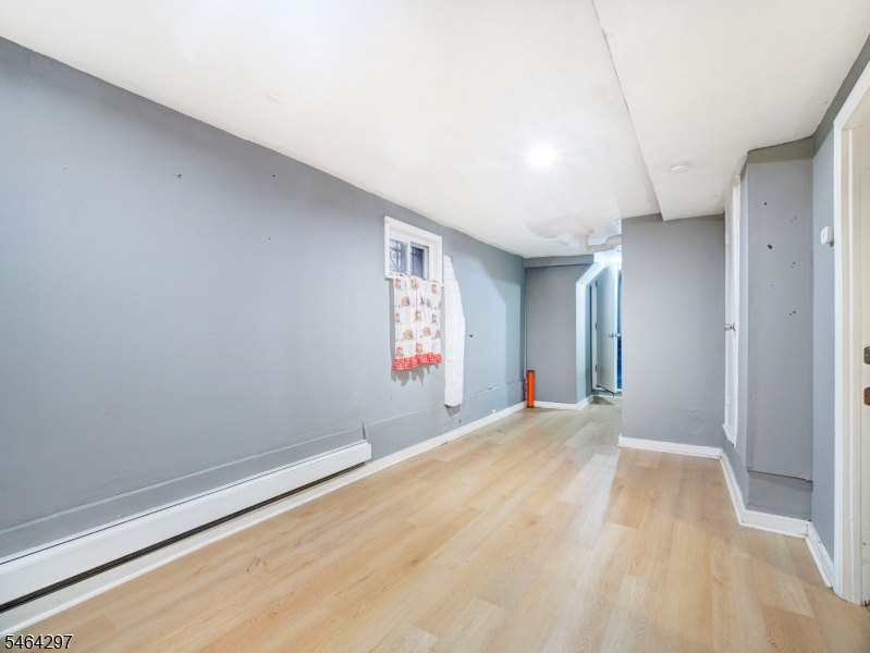 144 Steuben Street East Orange NJ 07018