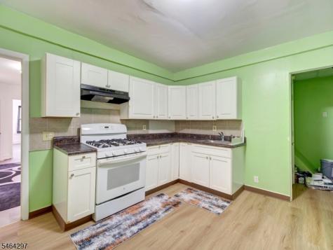 144 Steuben Street East Orange NJ 07018