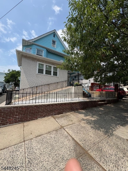 21 Danforth Avenue Jersey City NJ 07305