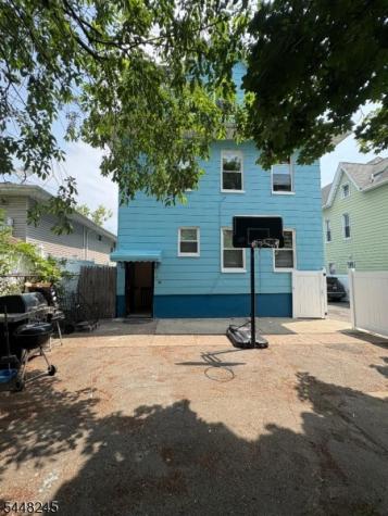 21 Danforth Avenue Jersey City NJ 07305