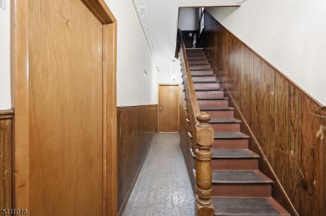 23 Fillmore Street Newark NJ 07105