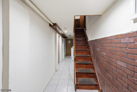 23 Fillmore Street Newark NJ 07105