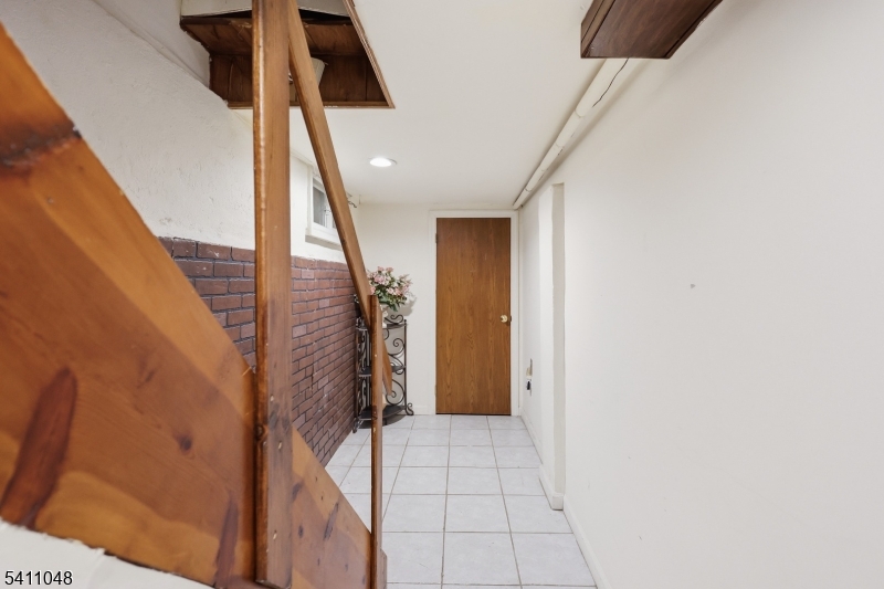23 Fillmore Street Newark NJ 07105