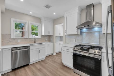 21 Market Street Edison NJ 08817