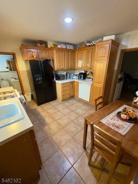 15 Hensler Street Newark NJ 07105