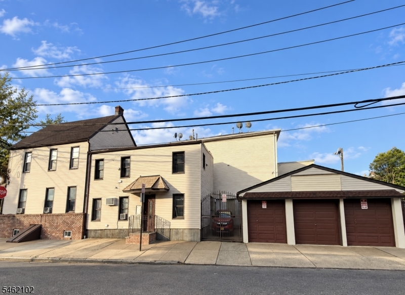 15 Hensler Street Newark NJ 07105