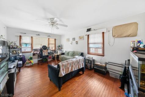 34 Henry Street Woodbridge NJ 07064