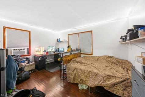 34 Henry Street Woodbridge NJ 07064