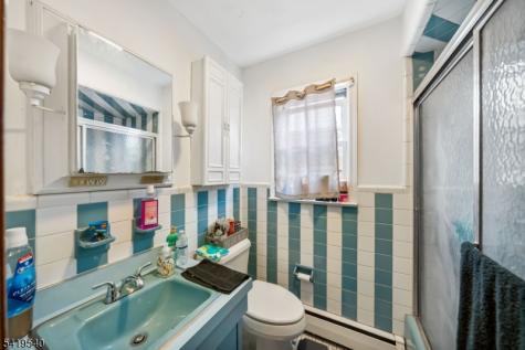 34 Henry Street Woodbridge NJ 07064