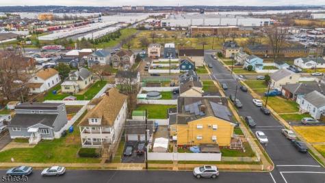 34 Henry Street Woodbridge NJ 07064