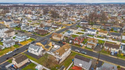 34 Henry Street Woodbridge NJ 07064