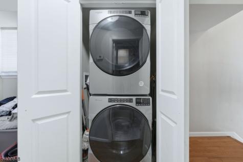 314 7TH Avenue W Newark NJ 07107