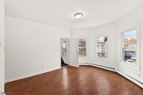 190 N 1st Street Paterson NJ 07522