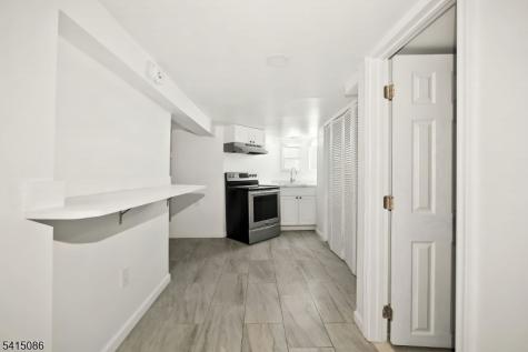 190 N 1st Street Paterson NJ 07522