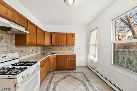 190 N 1st Street Paterson NJ 07522