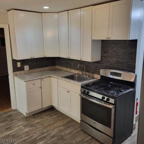 69 Riverside Drive Oakland NJ 07436