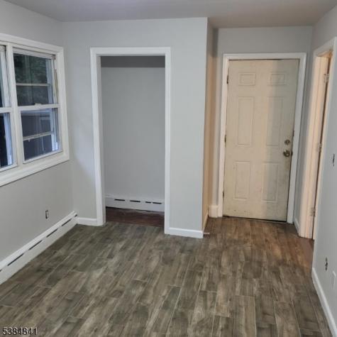 69 Riverside Drive Oakland NJ 07436