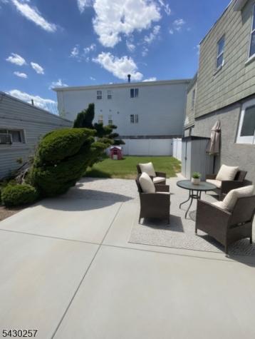 402 Cliff Street Fairview NJ 07022