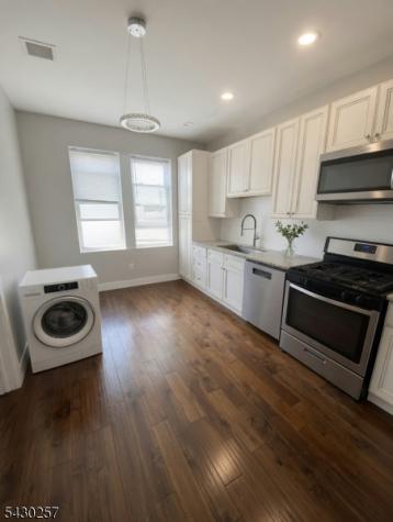 402 Cliff Street Fairview NJ 07022
