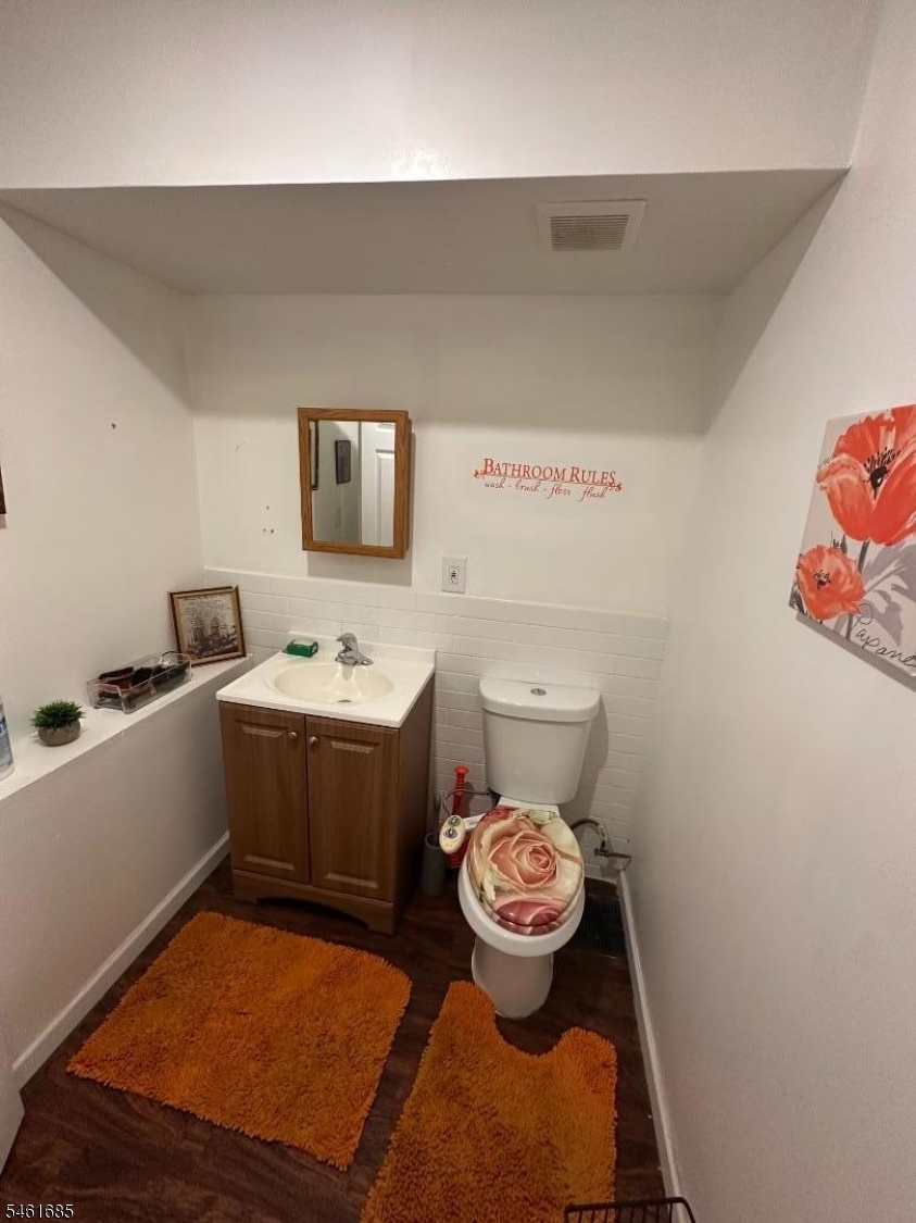 157 N 15th Street East Orange NJ 07017