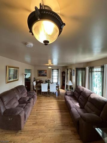 157 N 15th Street East Orange NJ 07017