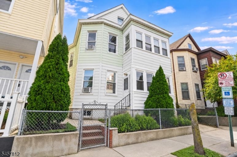 262 Harrison Street Paterson NJ 07501