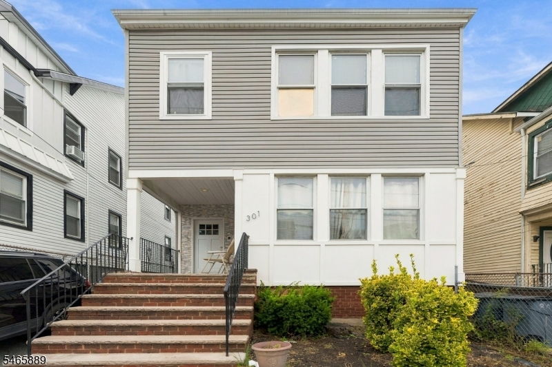 299 Renner Avenue Newark NJ 07112