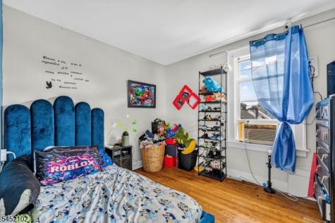 334 Trenton Avenue Paterson NJ 07503