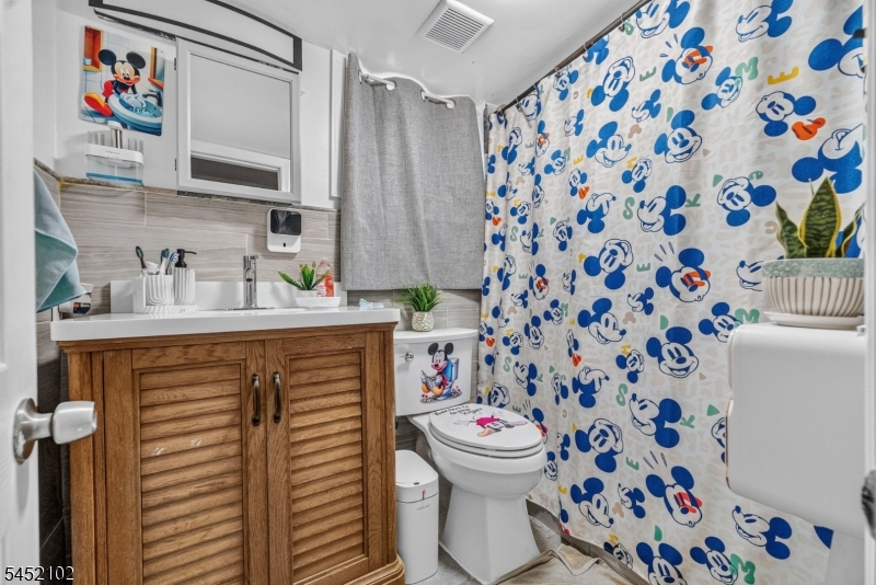 334 Trenton Avenue Paterson NJ 07503