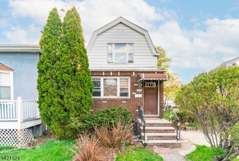 375 Westervelt Place Lodi NJ 07644