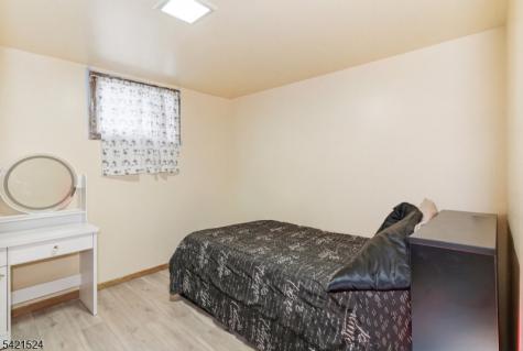 375 Westervelt Place Lodi NJ 07644