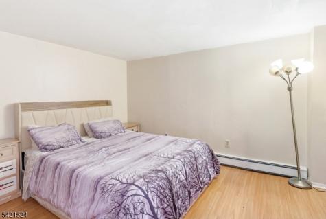 375 Westervelt Place Lodi NJ 07644