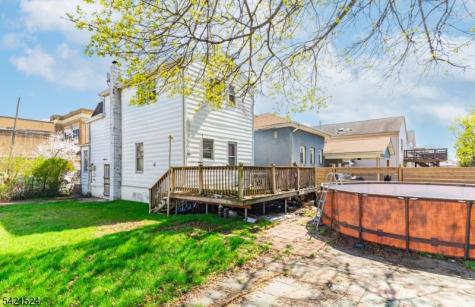 375 Westervelt Place Lodi NJ 07644