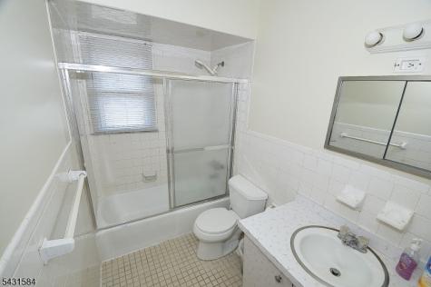 314 Kennedy Drive Linden NJ 07036