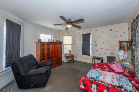 223 Main Street Newton NJ 07860