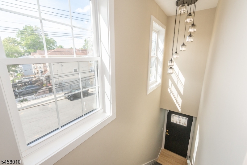 662 18TH Avenue Irvington NJ 07111