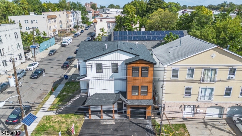 662 18TH Avenue Irvington NJ 07111