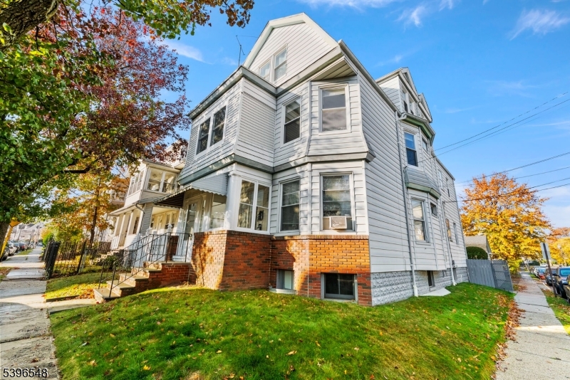 91 Headley Terrace Irvington NJ 07111