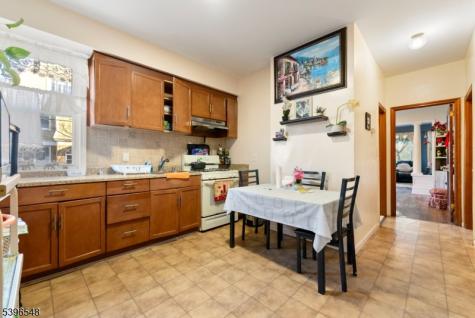 91 Headley Terrace Irvington NJ 07111