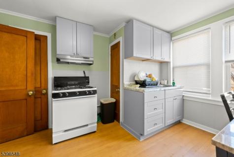 91 Headley Terrace Irvington NJ 07111