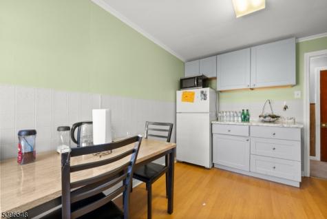 91 Headley Terrace Irvington NJ 07111
