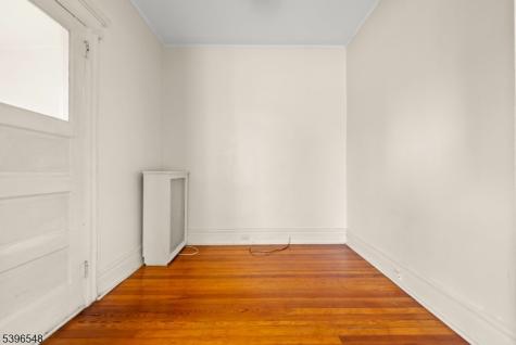 91 Headley Terrace Irvington NJ 07111