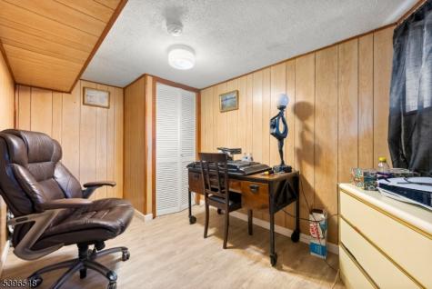 91 Headley Terrace Irvington NJ 07111