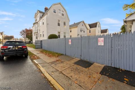 91 Headley Terrace Irvington NJ 07111