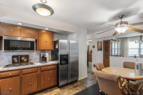 164 Page Street Elmwood Park NJ 07407